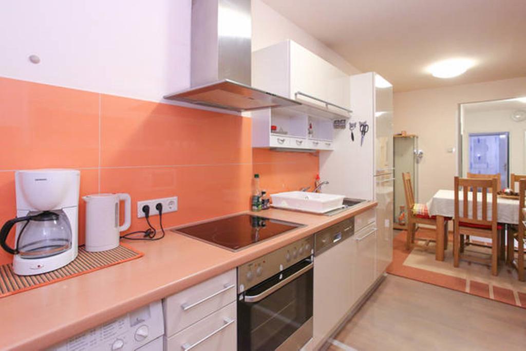 Apartment Mariahilf - 4Rooms4You Viena Habitación foto